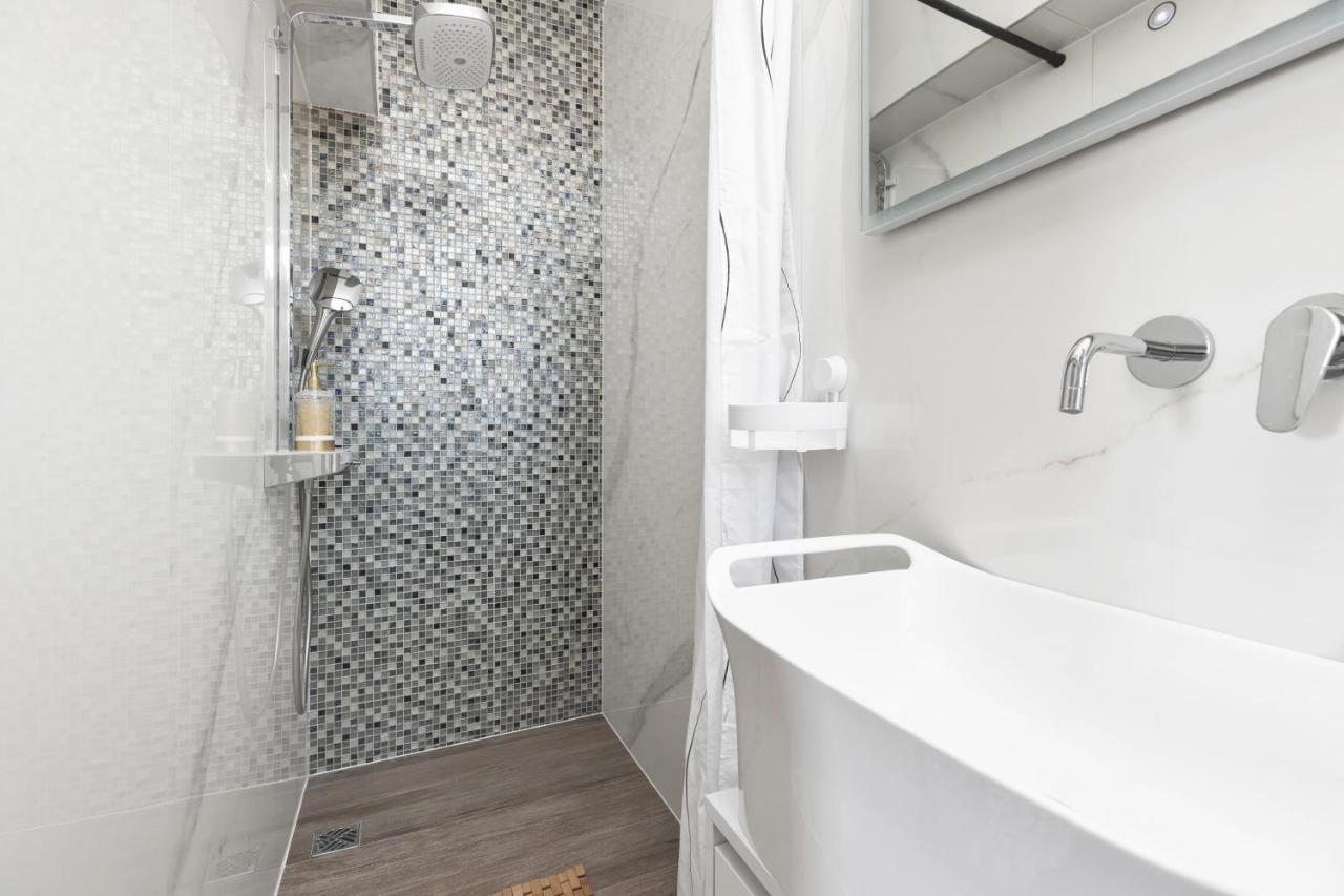 Luxury Dante Apartment With Terrace Split Buitenkant foto